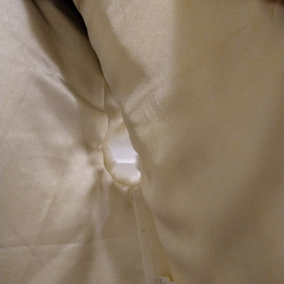 New Suka fun fur vest - NWOT - Picture 4 of 8